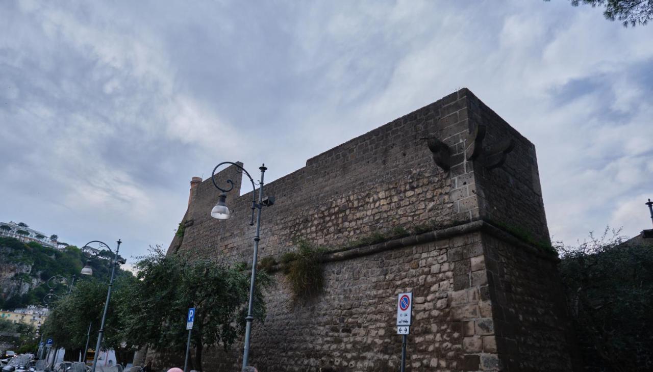 Giardino Archeologico Bed & Breakfast Sorrento Exterior photo