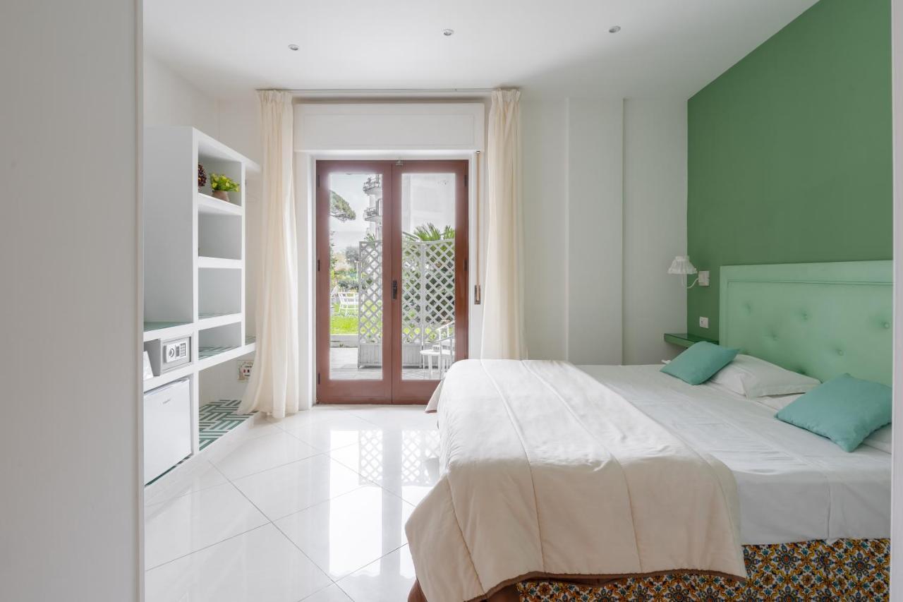 Giardino Archeologico Bed & Breakfast Sorrento Exterior photo